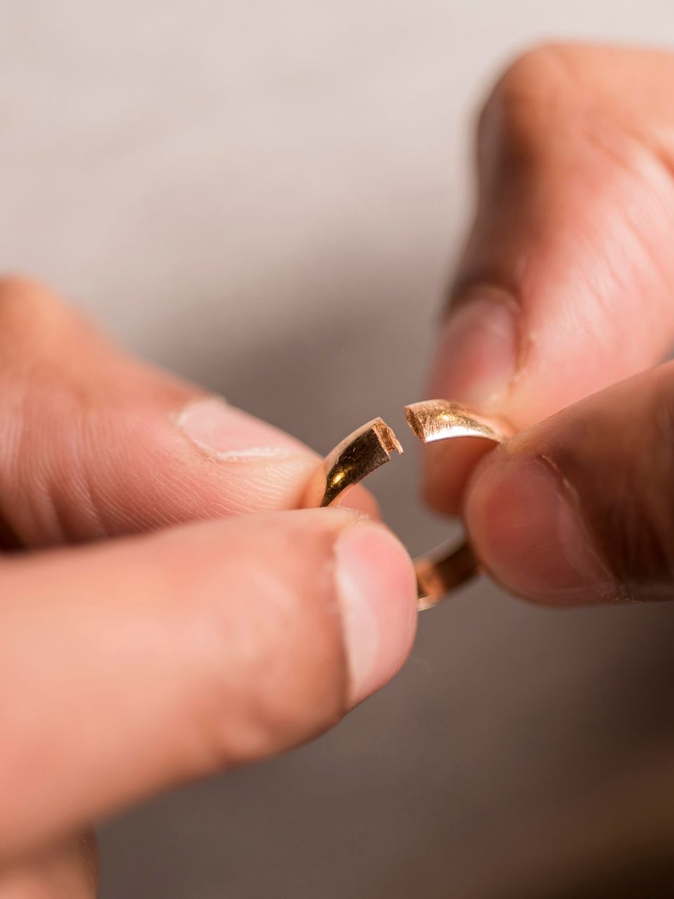 broken golden ring
