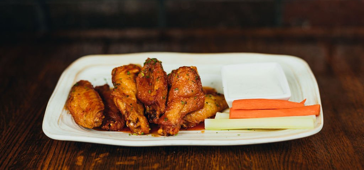 Order your lunch or dinner favorites & sides for pick up from Duke’s on the Boulevard in Jefferson City, MO