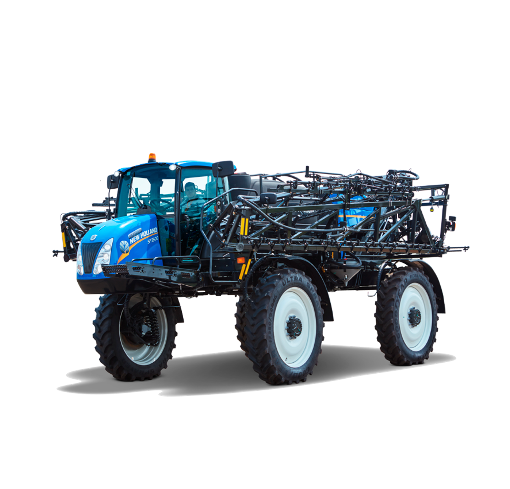 Un tractor azul y negro con un pulverizador acoplado.