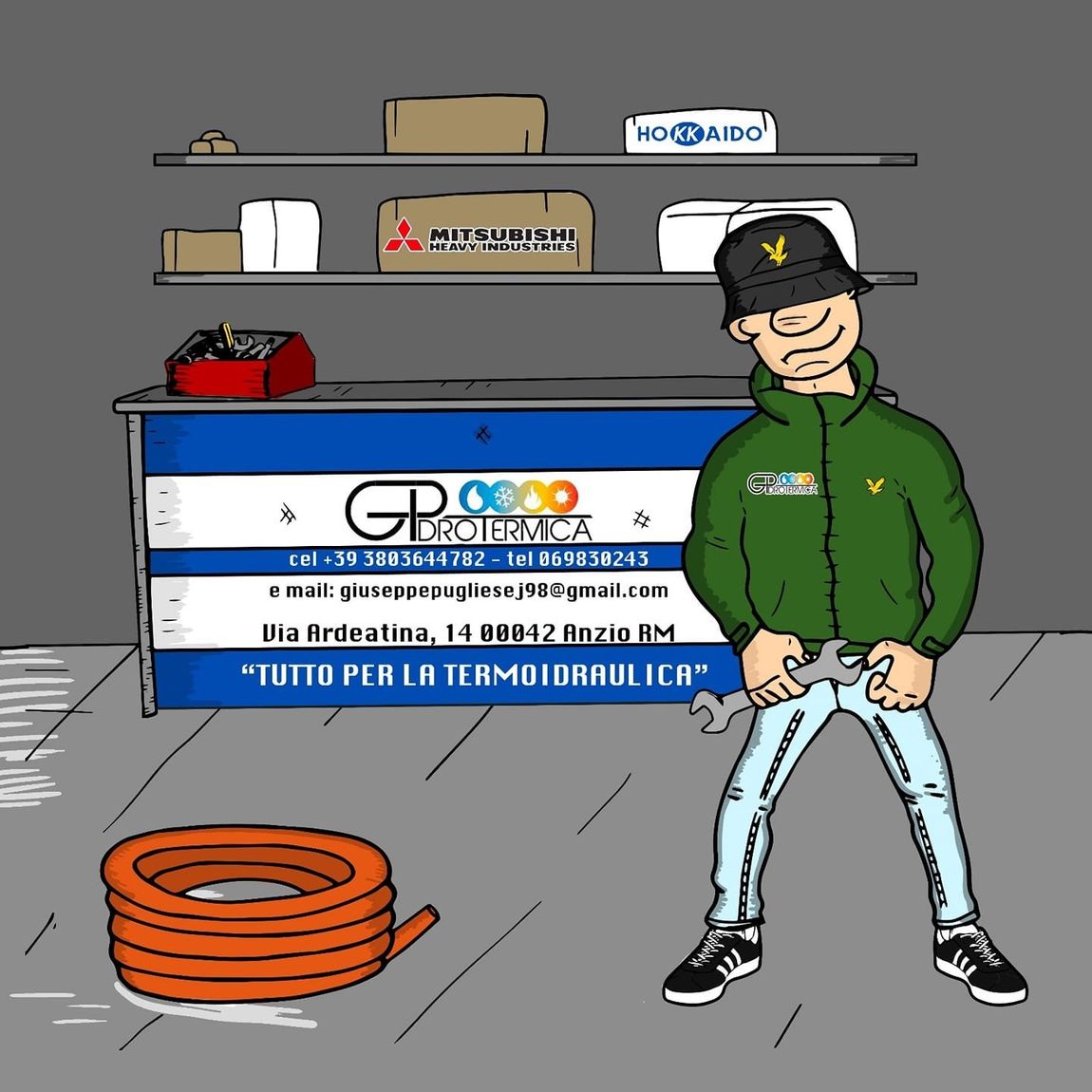 Vignetta che raffigura un uomo con una giacca verde in piedi accanto a un cassonetto, con tubi arancioni arrotolati e scaffali alle sue spalle.
