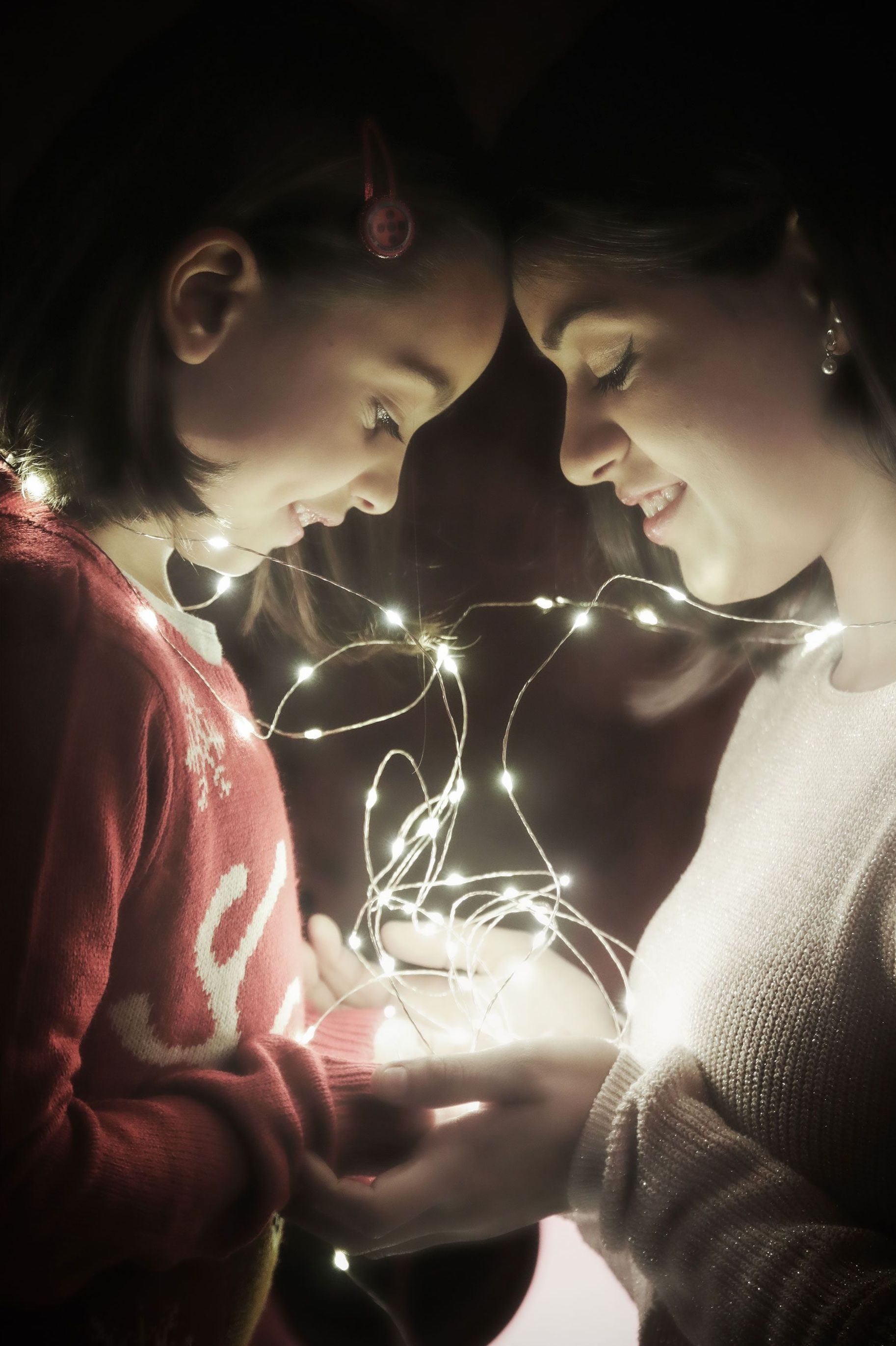 Bambine con luci