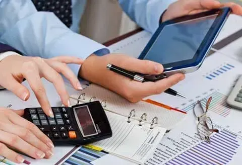 BRC CONTADORES PÚBLICOS - Trámites contables BRC CONTADORES PÚBLICOS - Trámites contables