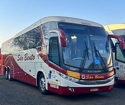 Ônibus da São Bento estacionado