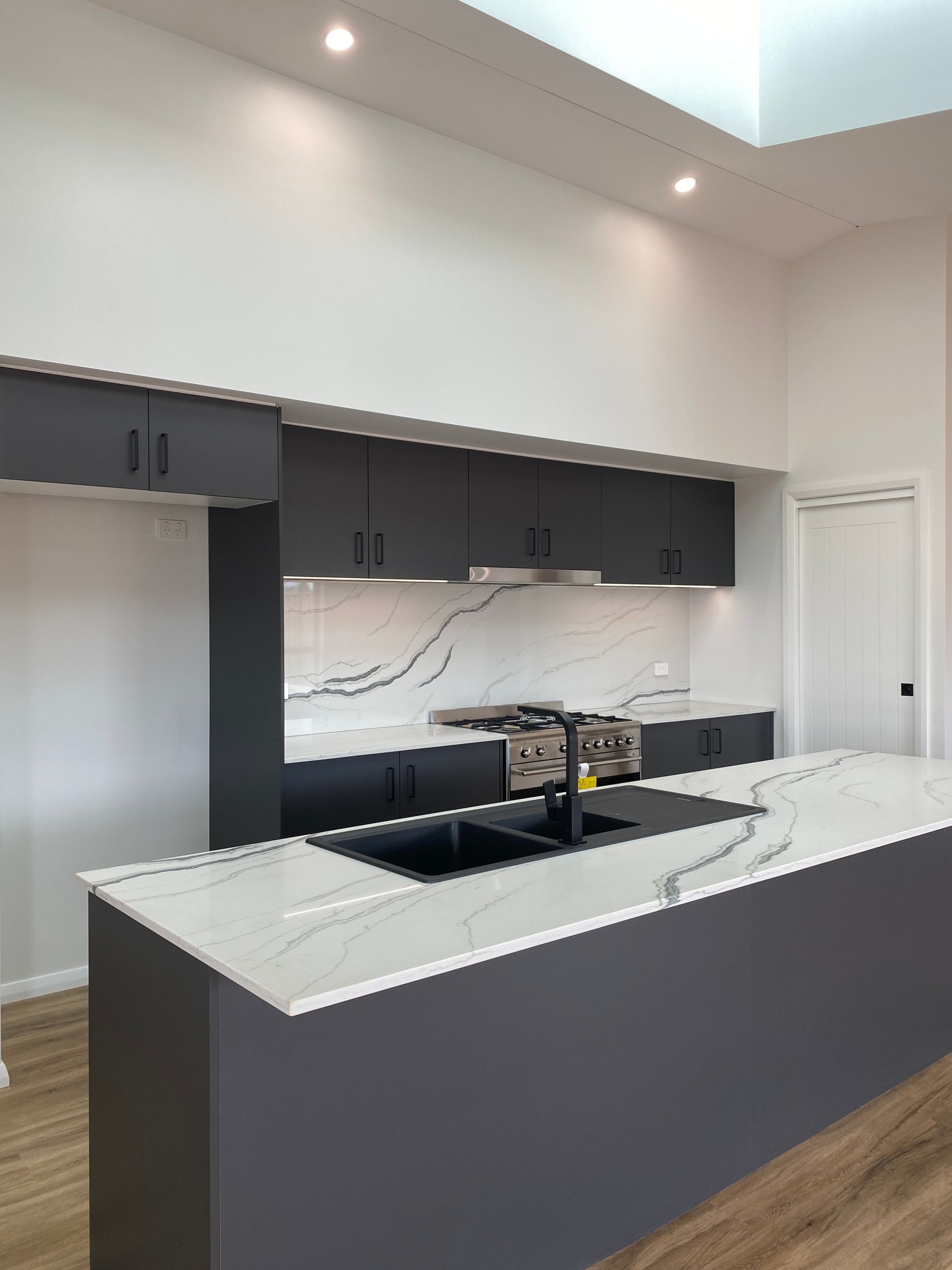 Marble Countertop — Kitchen Renovations in Dubbo, QLD