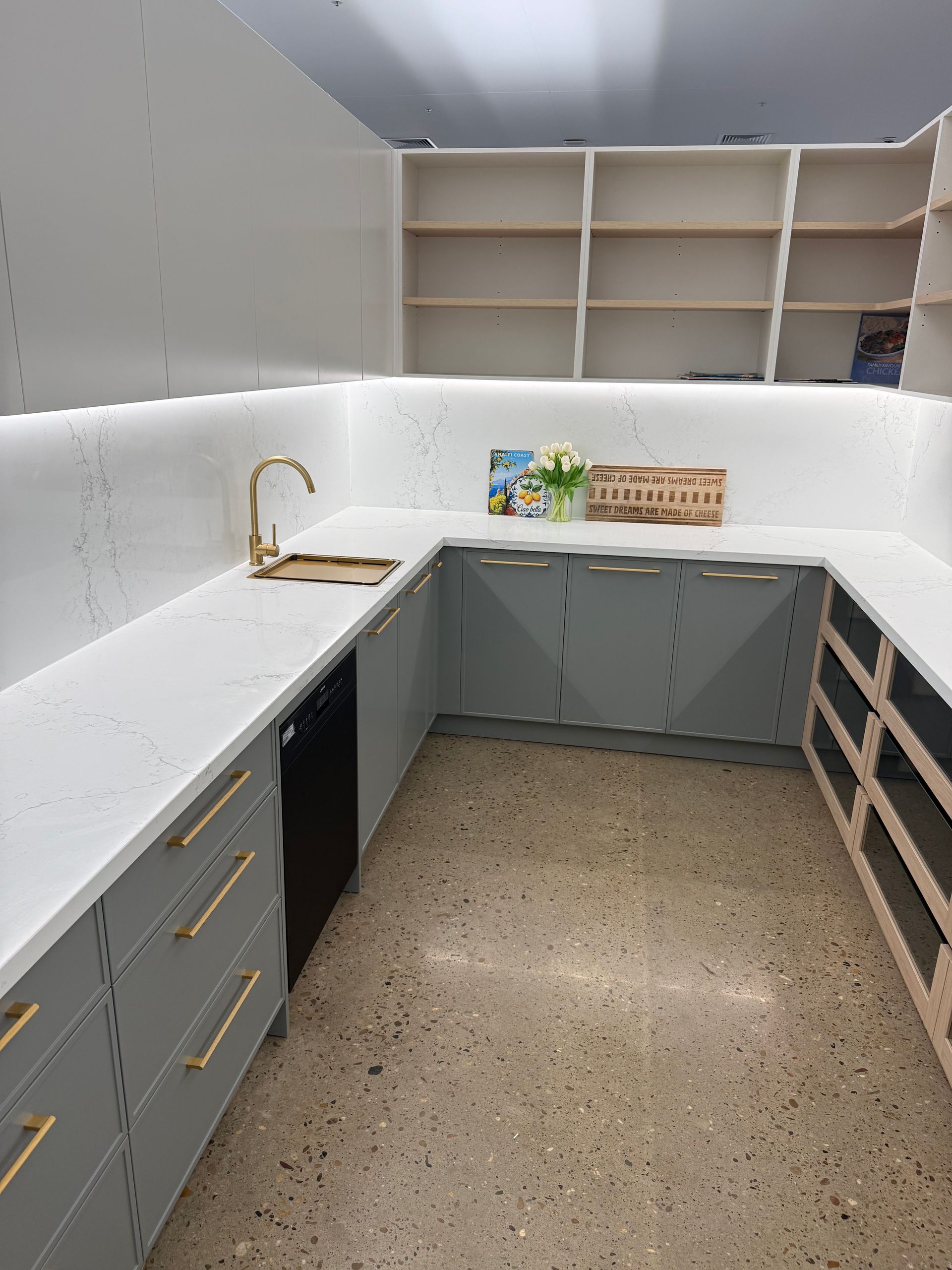 Ebony Themed Kitchen — Kitchen Renovations in Mudgee, QLD