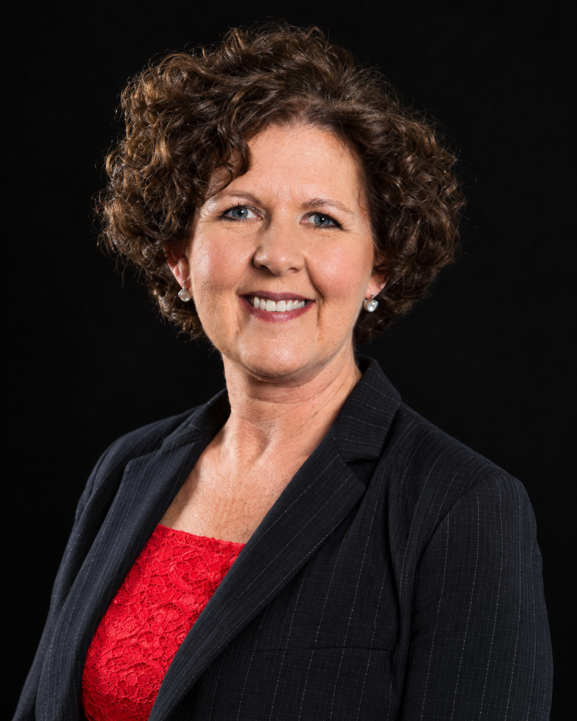 Brenda Henry Headshot picture - Realtor at Collins & Co.