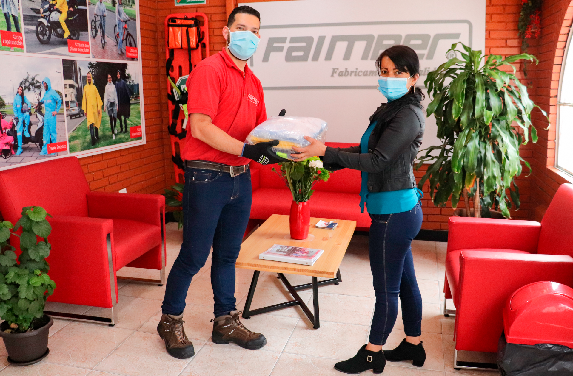 FÁBRICA DE IMPERMEABLES FAIMPER S.A.S