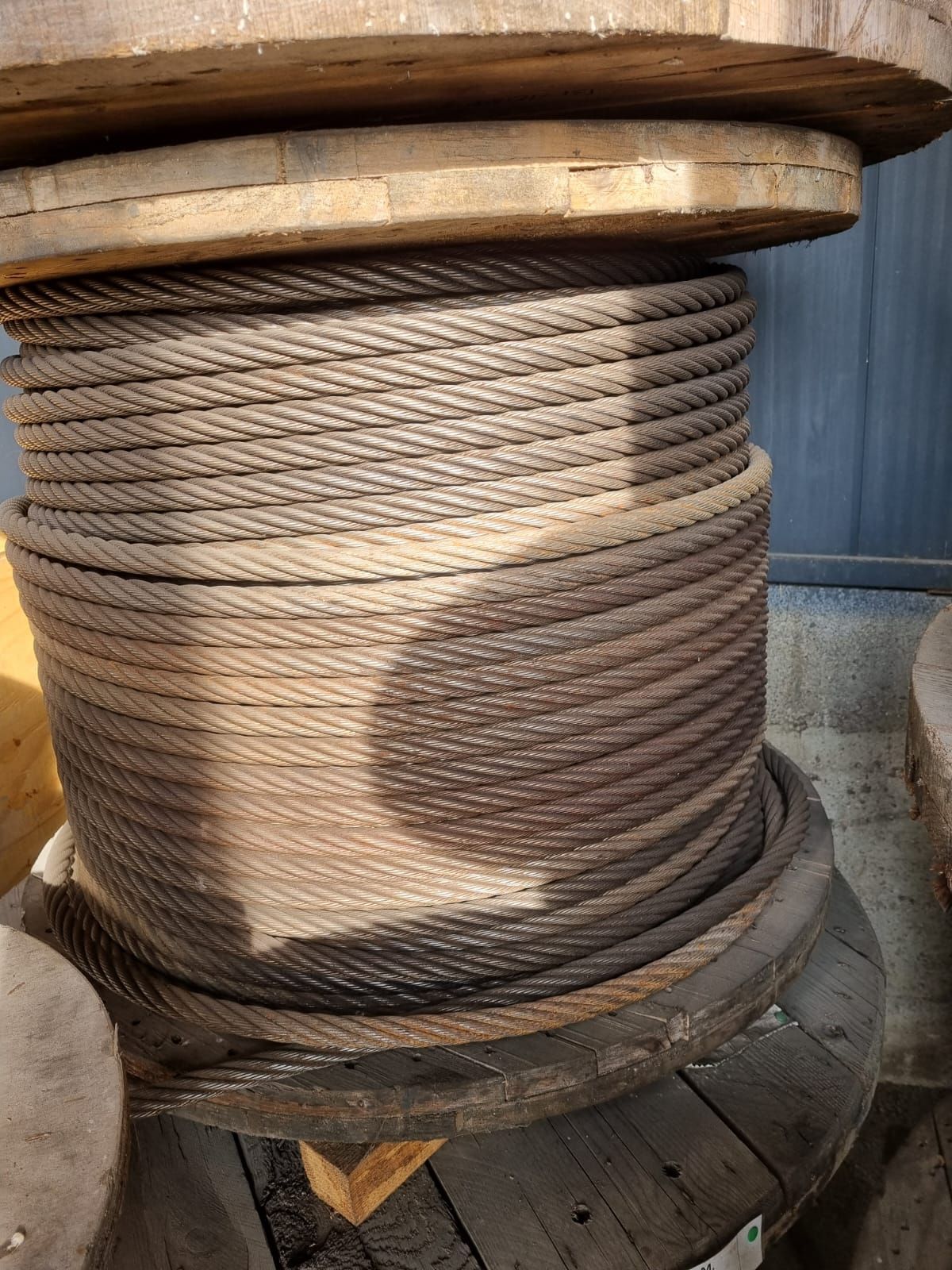 150 M SECTION OF 22 MM DIAMETER ROPE ON REEL