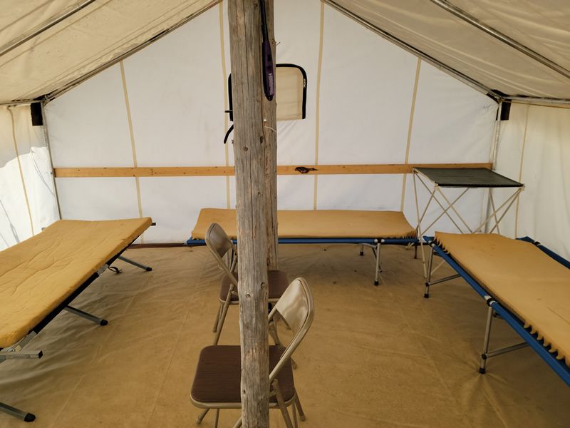 Lone Wolf Guide Service Camp