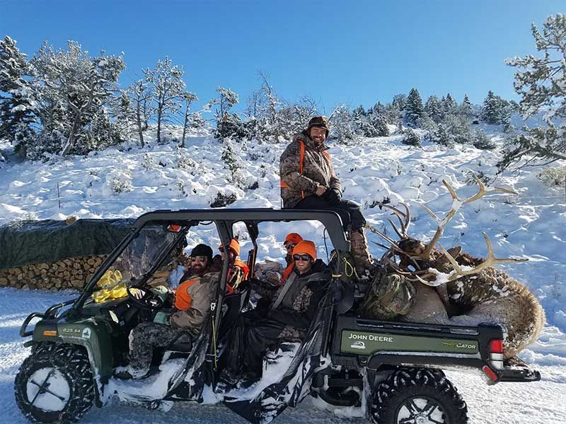 Lone Wolf Guide Service Hunt