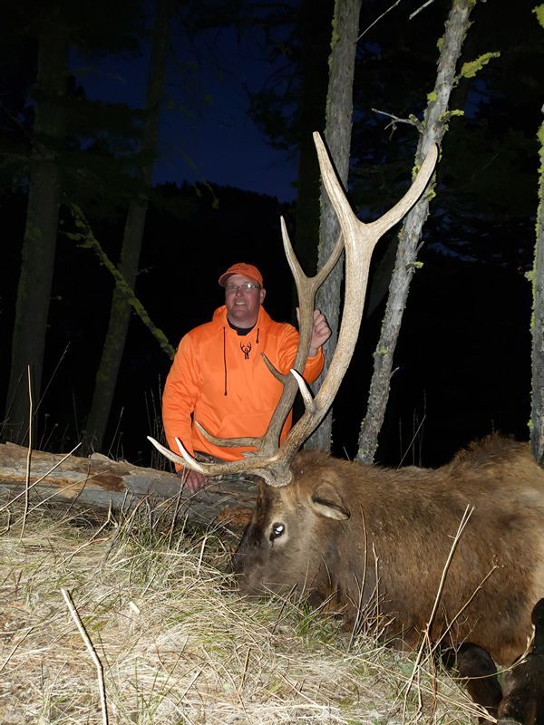 Lone Wolf Guide Service Hunt