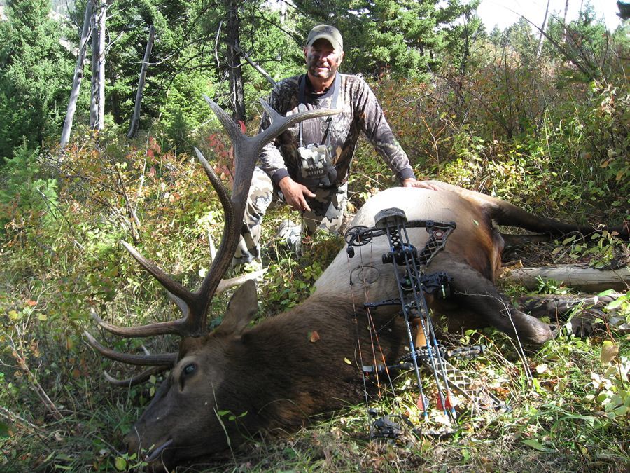 Lone Wolf Guide Service Hunting