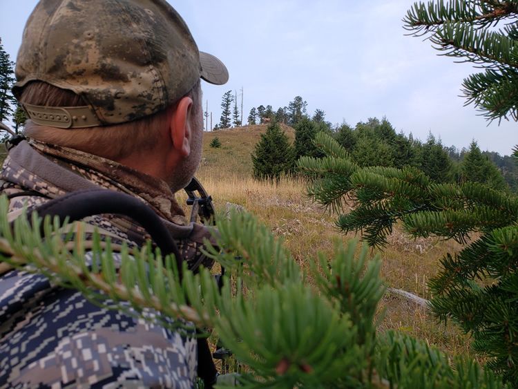 Lone Wolf Guide Service Hunting