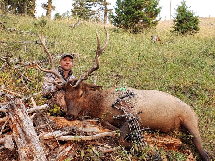 Lone Wolf Guide Service Hunting