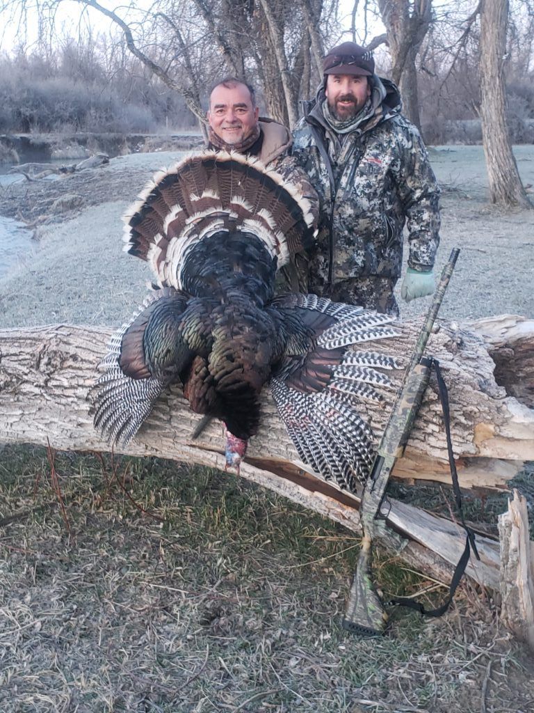 Lone Wolf Guide Service Hunting