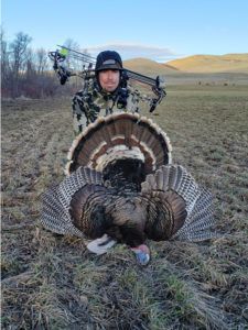 Lone Wolf Guide Service Hunting