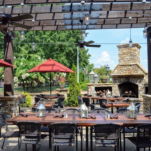 outdoor dining in roswell