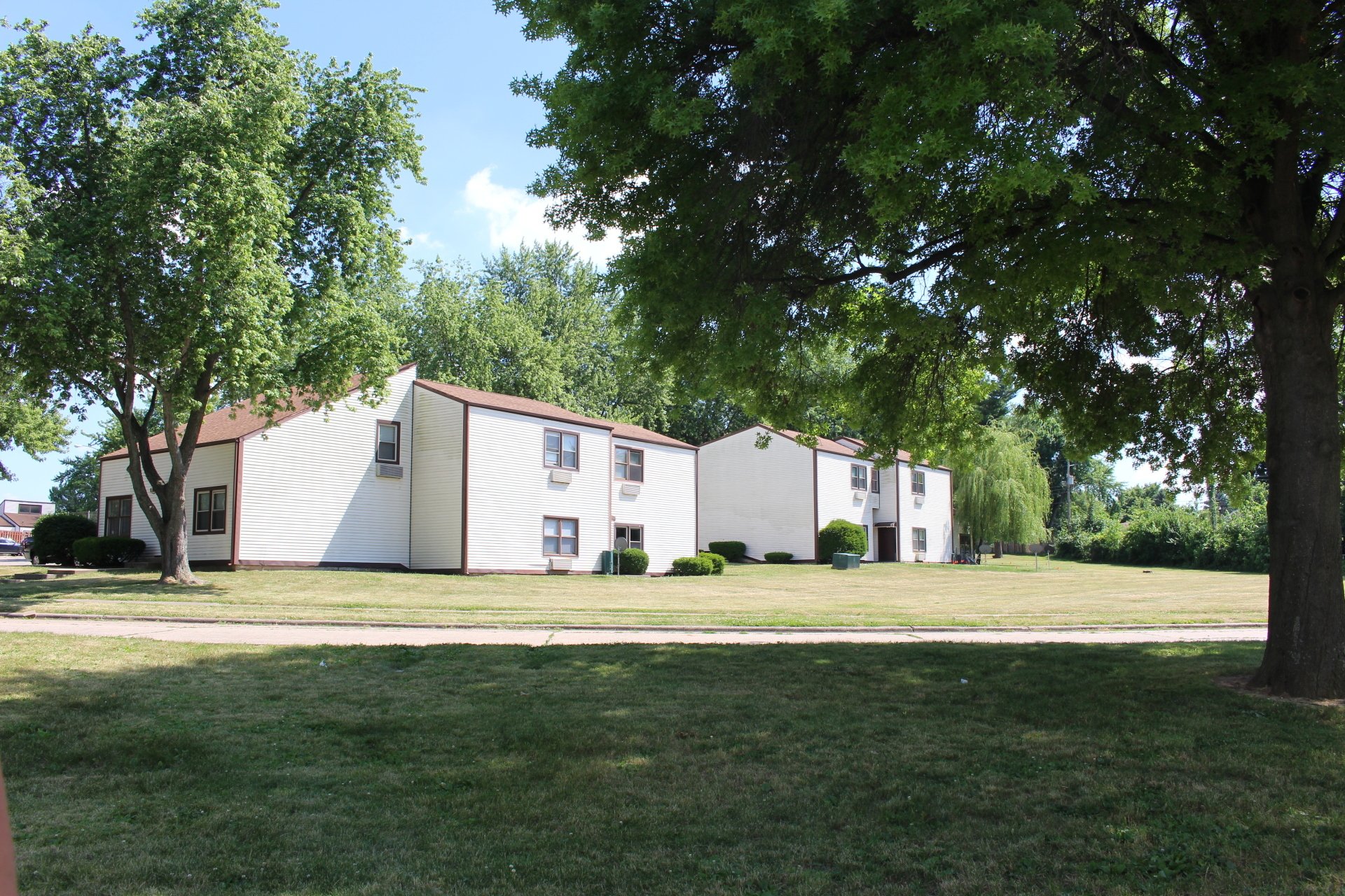 Prairie Hills Apartment One, Two and Three Bed Apartments in Decatur
