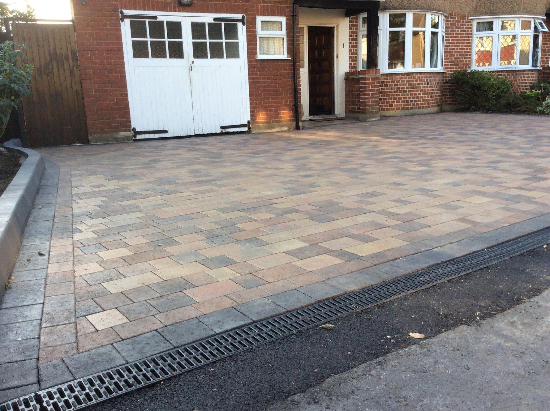 Block paving driveways by Walton Paving