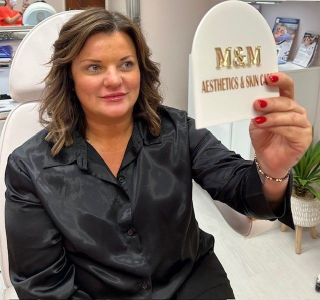 Norwich client looking in the mirror
