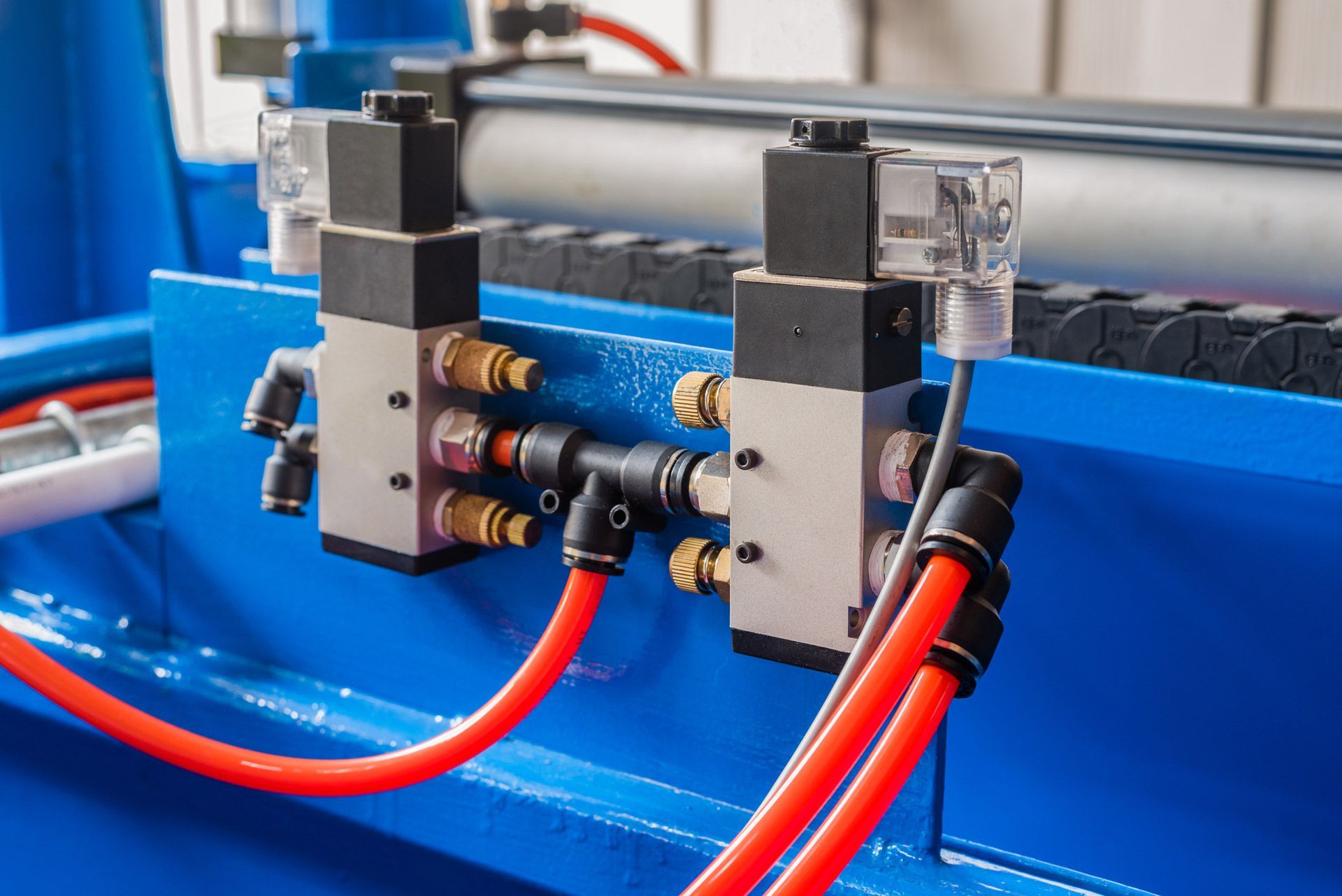 Solenoid Valve Used to Control the Cylinder of the Machine | Australia | Vss - Vibration Systems & Solutions (Australia)