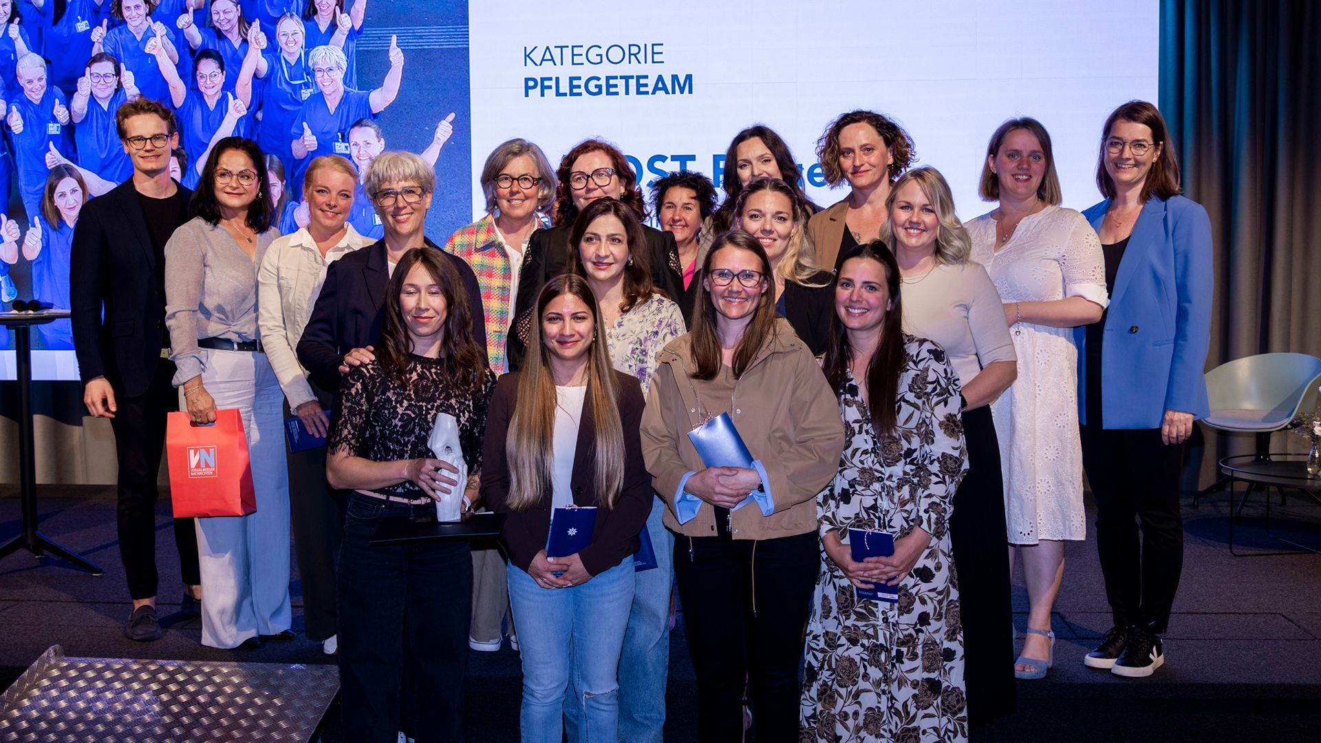 1/2 OST Frauen, Krankenhaus Bregenz, Preisträger Kategorie Pflegeteam