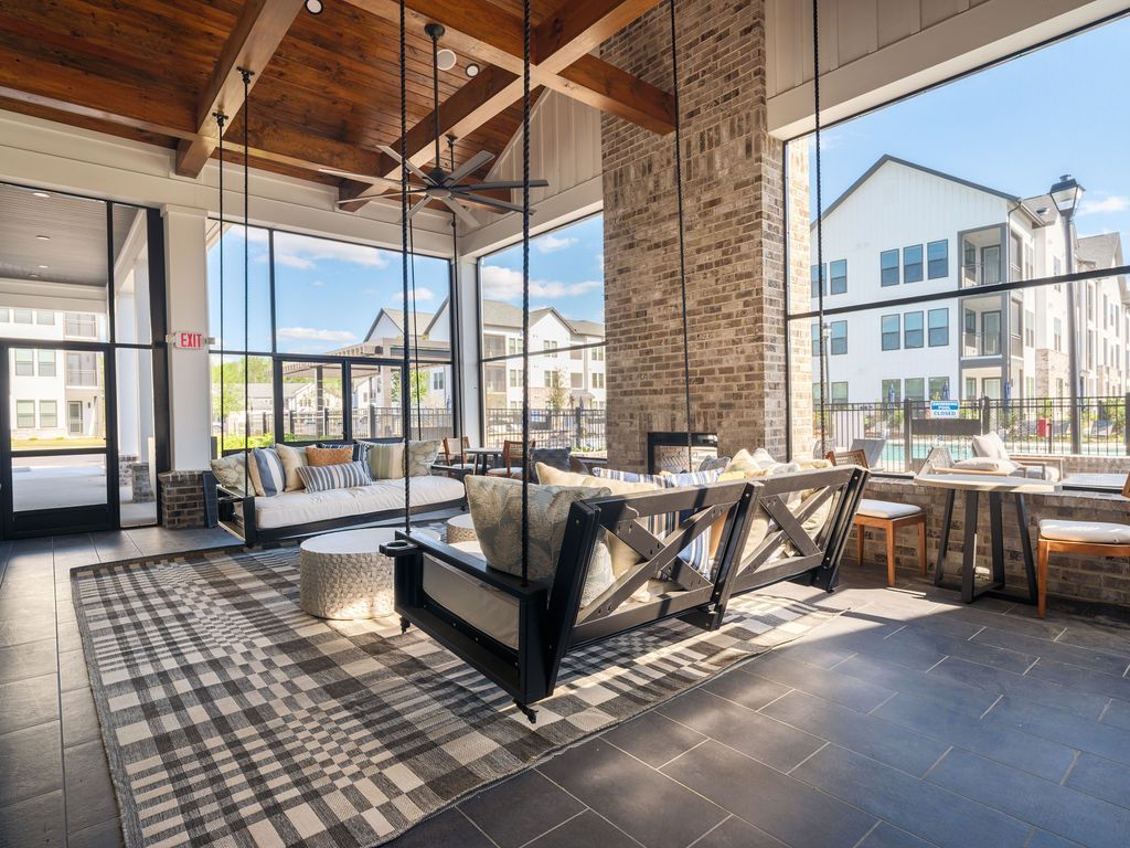 Community seating area at Preserve at Heartwood in Richmond Hill, GA.