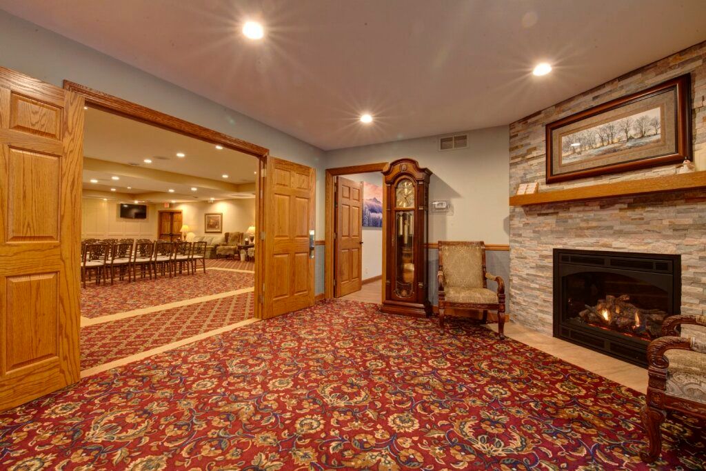 Elkhorn | Haase-Lockwood & Associates Funeral Home