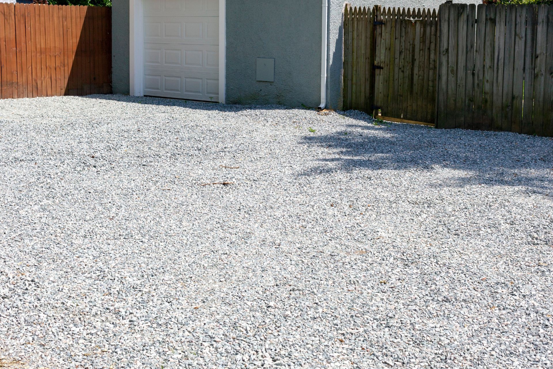 Gravel Driveways 101: What Homeowners in Central Texas Need to Know