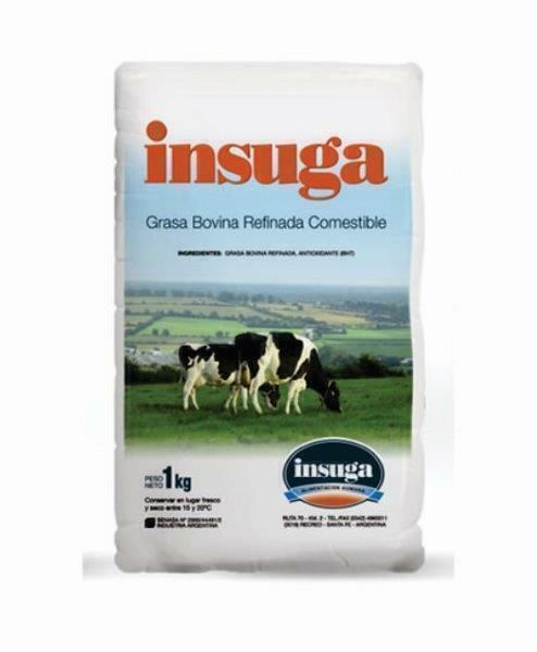 Paquete blanco de grasa de res comestible refinada Insuga, con vacas pastando en un campo verde.