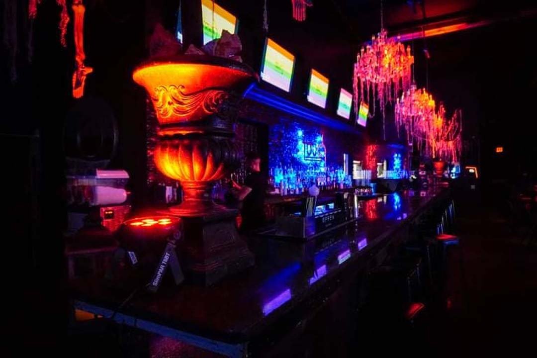 Gallery El Paso, TX Touch Bar El Paso