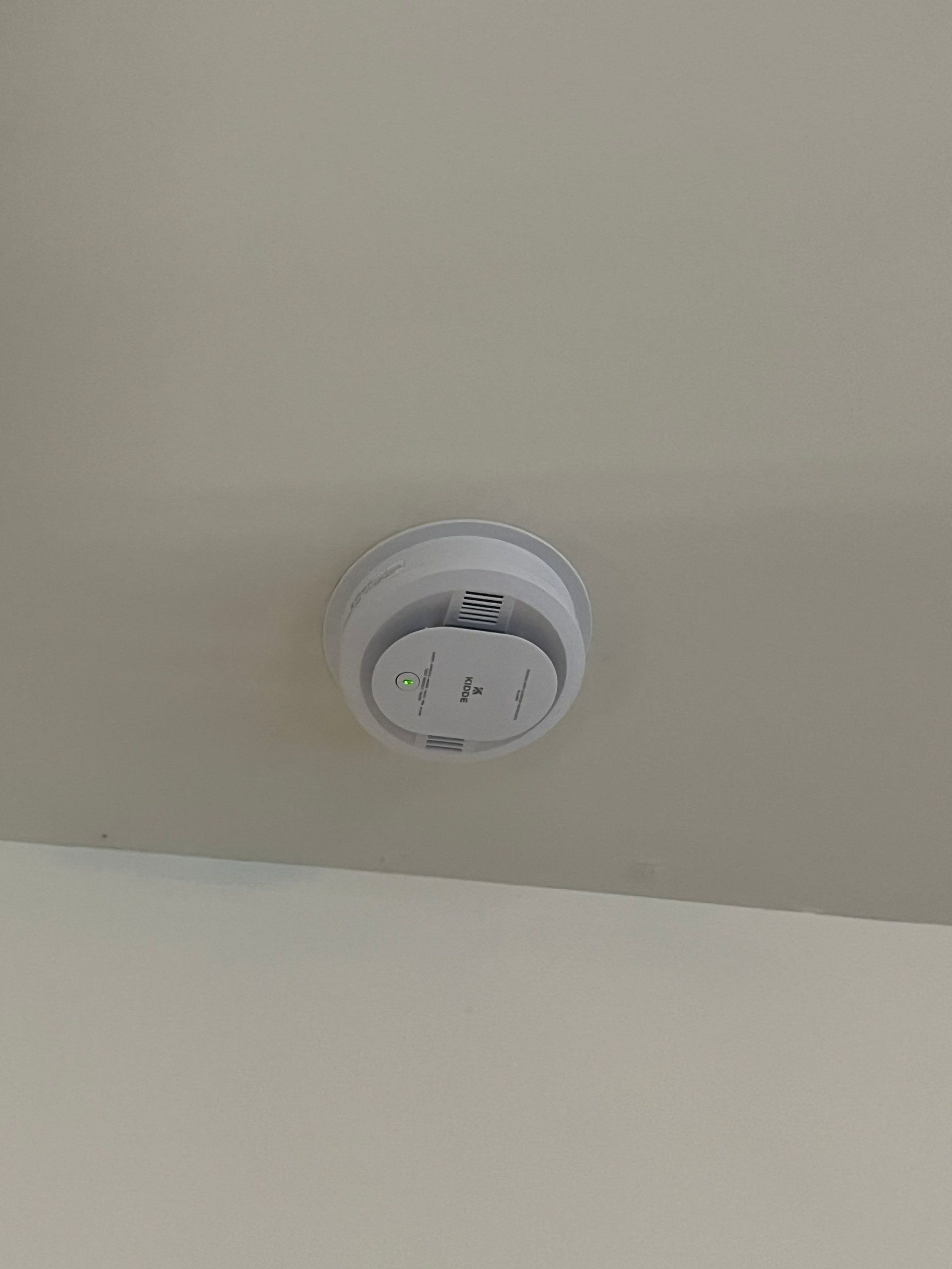 Hardwired smoke and carbon monoxide detector replacement by JDP Electric in Piscataway, NJ.