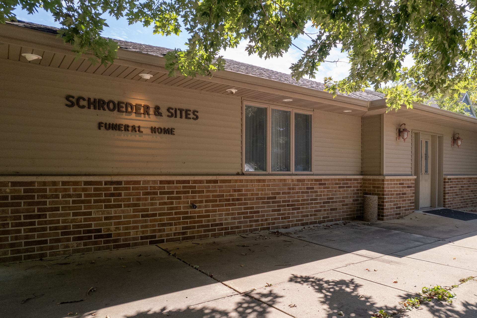 Schroeder Chapel | Hoff Celebrations