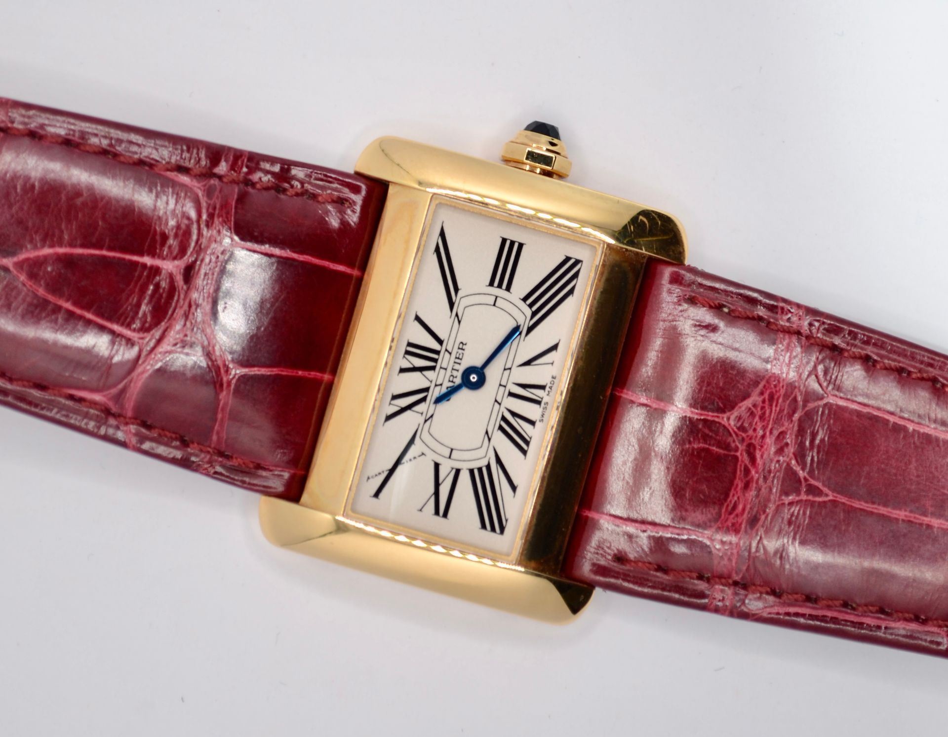 Cartier Tank Divan