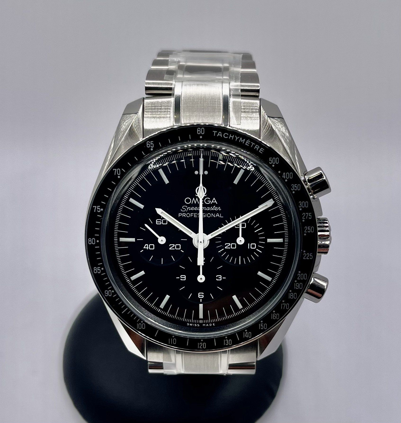 Omega Speedmaster Moonwatch