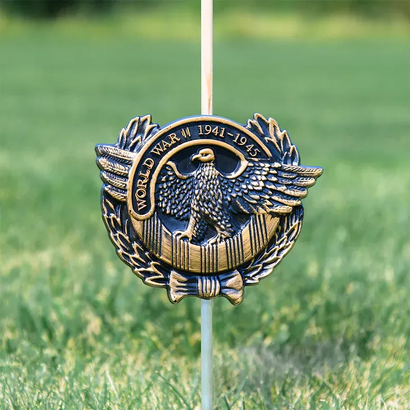 World War II 1941–1945 commemorative eagle emblem with laurel wreath and banner