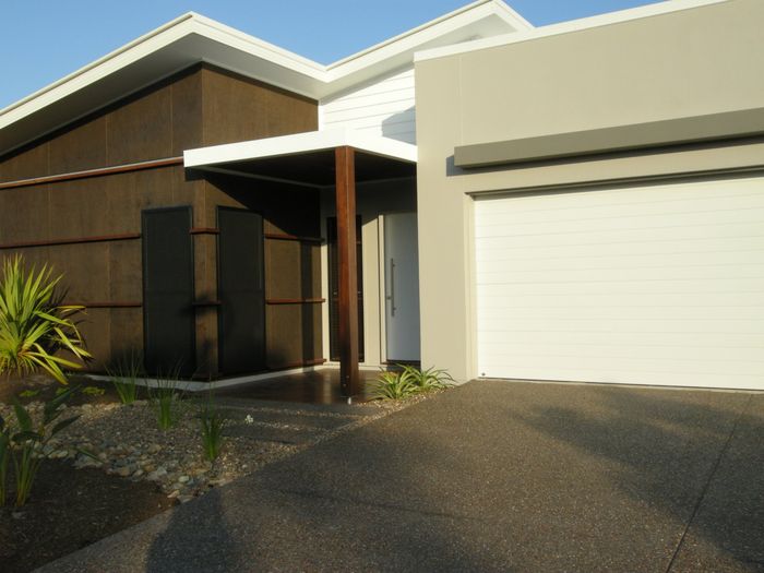 Aggregate concrete driveway