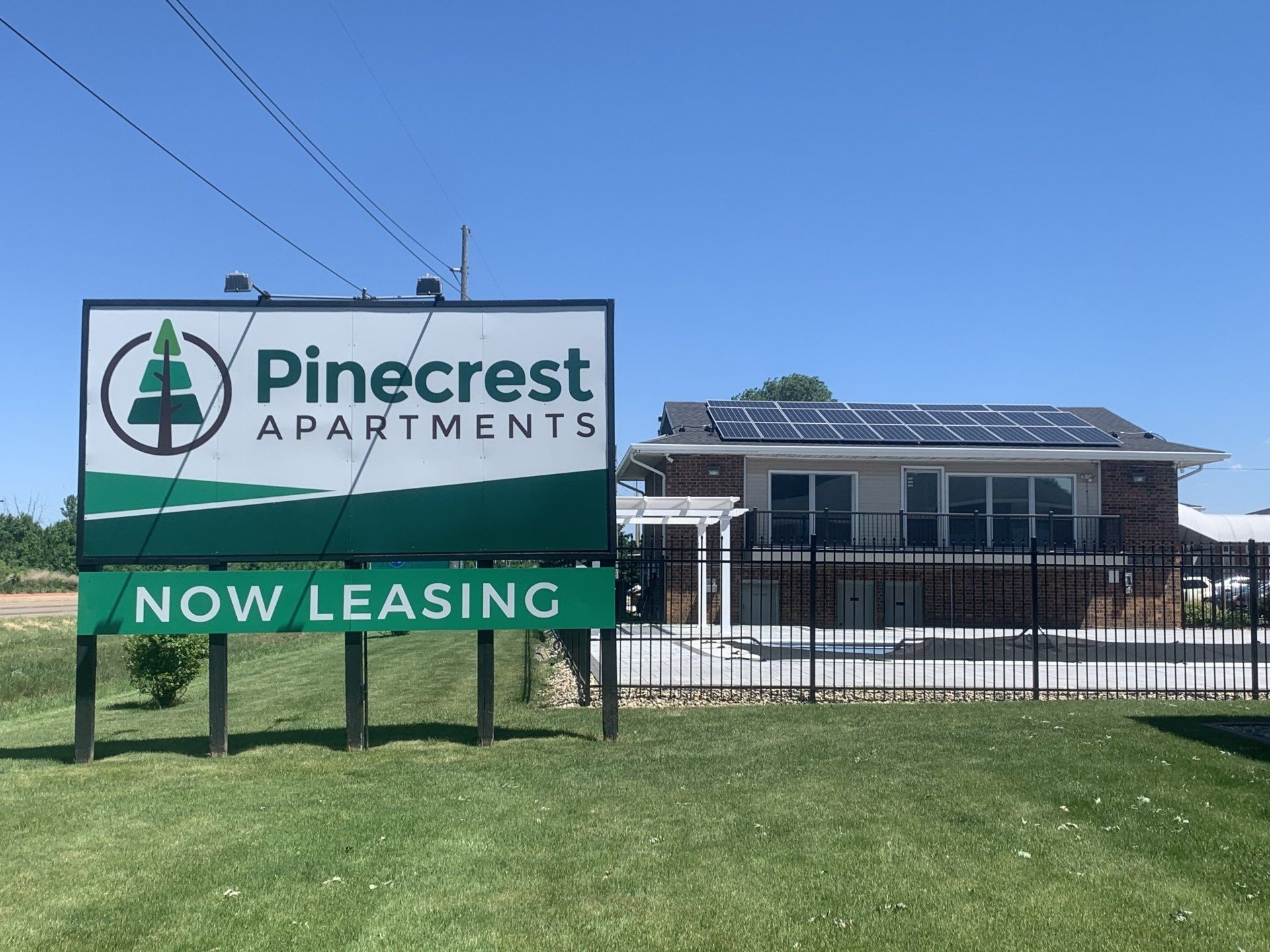 pinecrest gallery