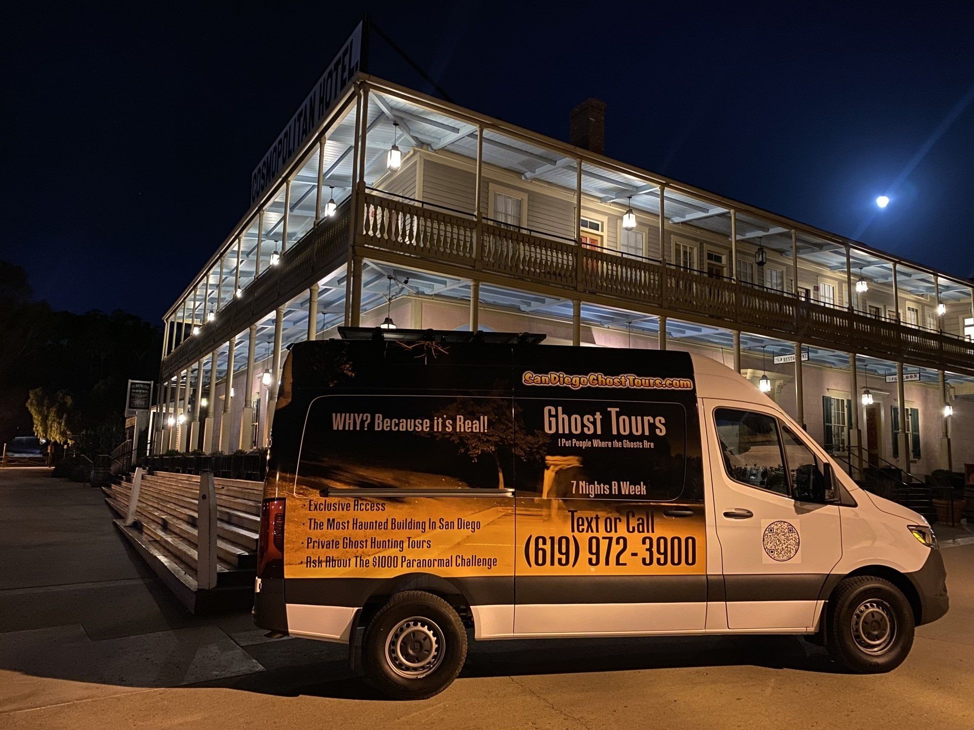 San Diego Ghost Tours Van