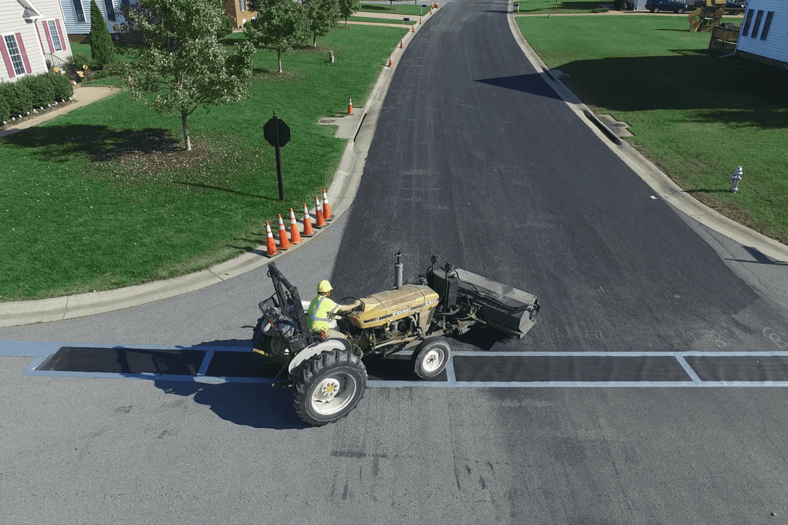 Sweeper truck