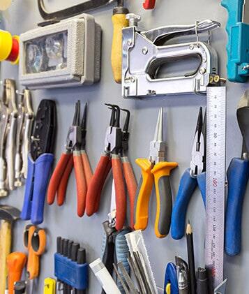 FERRETERÍA INDUSTRIAL EL ÁGUILA SA DE CV - RUEDAS Y SOPORTES