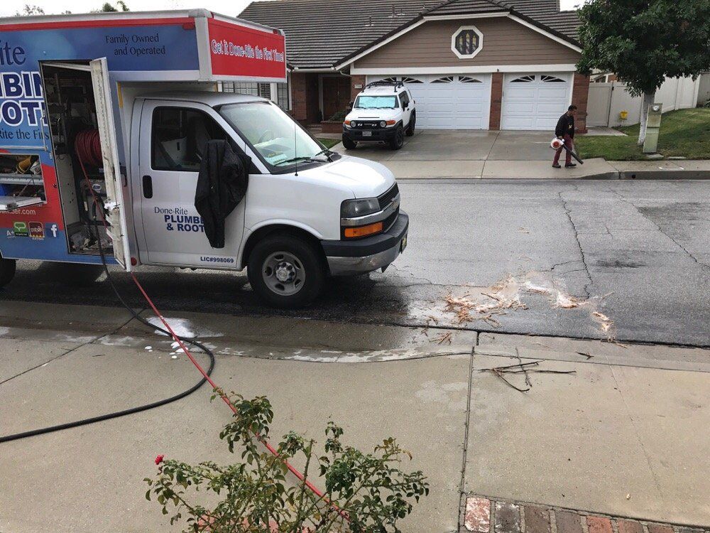 Imagine you're sitting in your home in Orange, CA, and suddenly, your toilet springs a leak. You're considering upgrading to a more water-efficient model, or perhaps you're in the process of remodeling your bathroom, and you need a new toilet installed. This can seem like a daunting task, but not to worry, Done-Rite Plumbing and Rooter is here to help! We are equipped to install and repair any model toilet, ensuring you get a service tailored to your unique needs. We're not just another plumbing service. Homeowners searching for "toilet repair near me" or "toilet installation near me" trust our experienced plumbers for fast, professional service backed by decades of plumbing expertise.