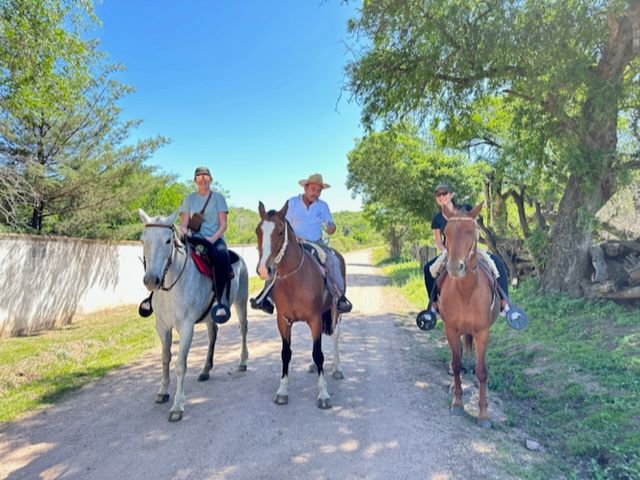Cabalgatas grupales