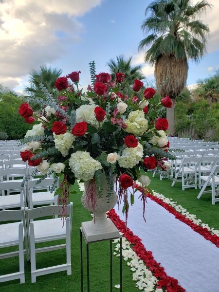 wedding floral arrangements