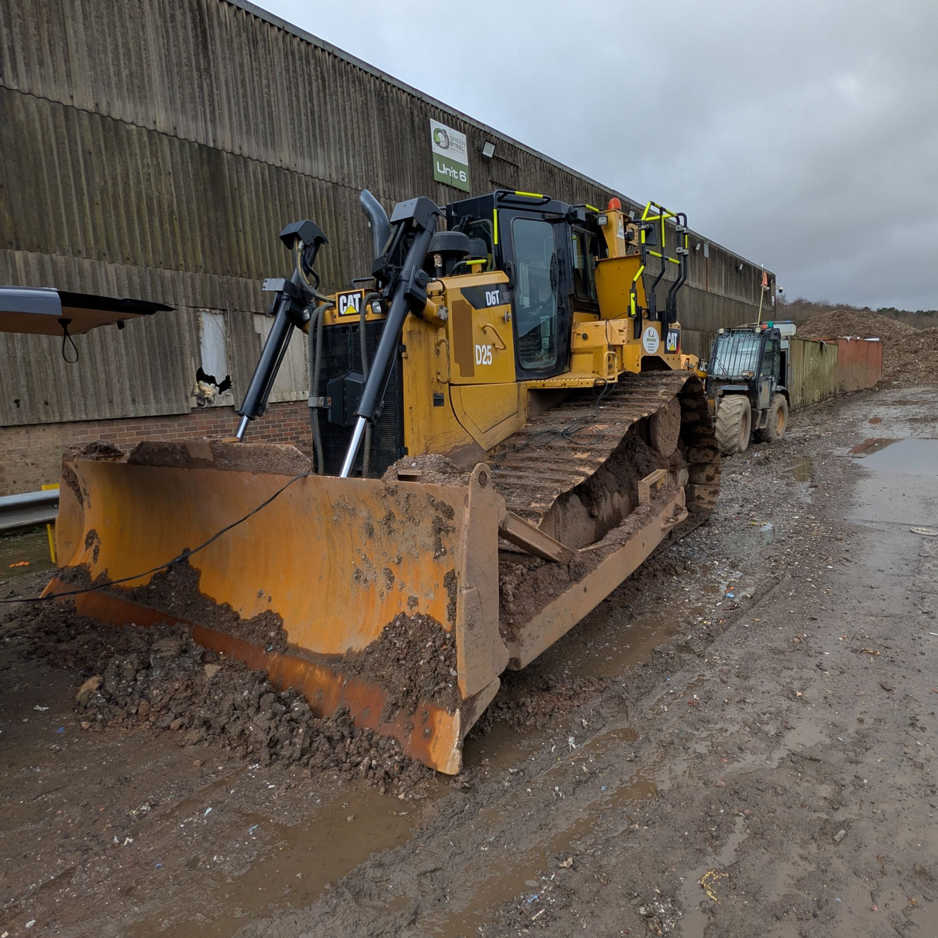 CAT D6 Dozer