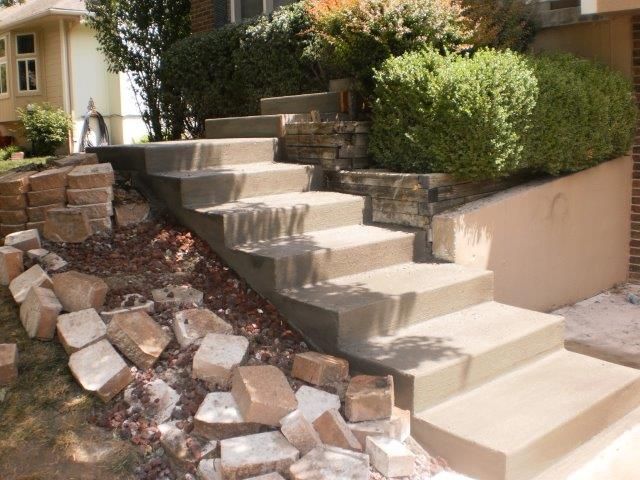 STEPS & STOOPS