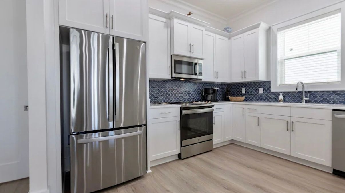 spacious kitchen at Rest Ashore