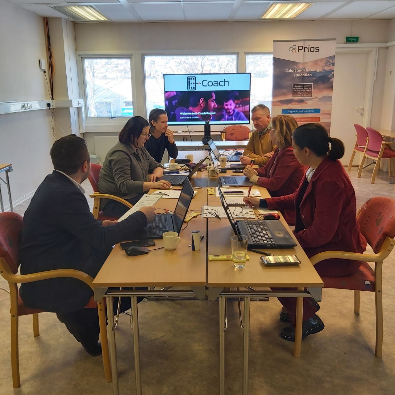 E-coach prosjekt møte med ValueMe, Akademia WSEI og Prios.