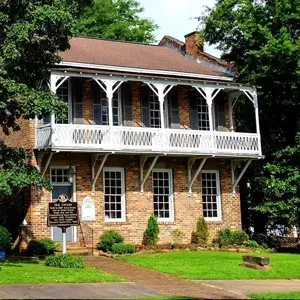 historic-tuscaloosa-the-old-tavern