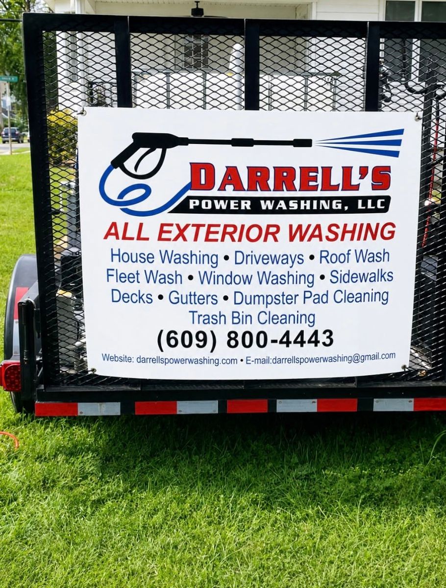 Darrell's Power Washing sign on the back of a trailer